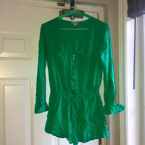 Guess romper - Picture 1 of 4